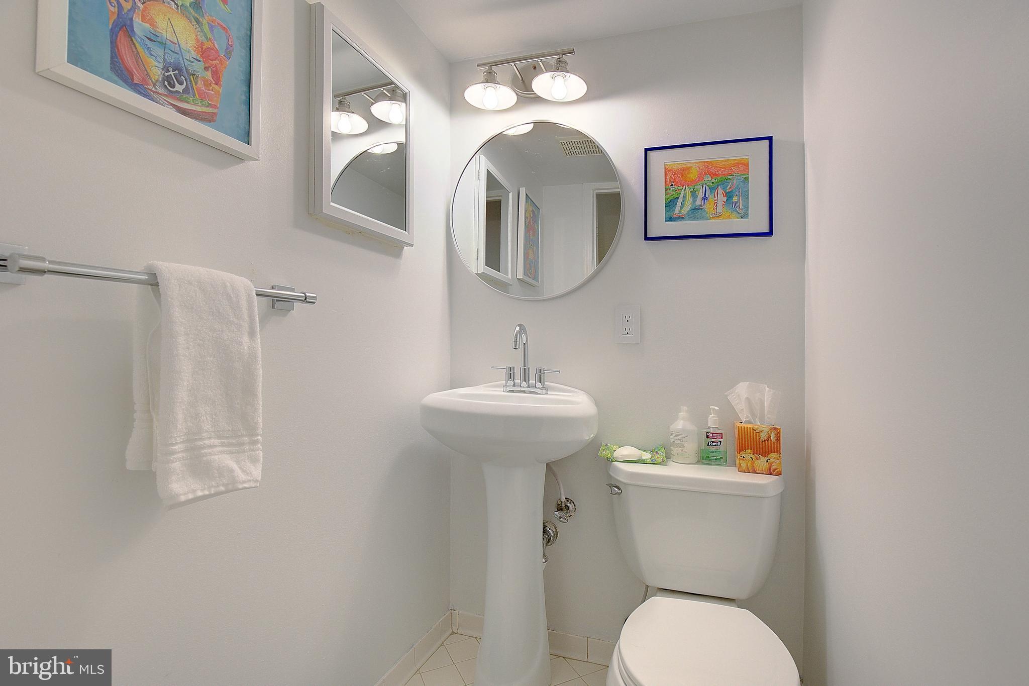 13 Mooring Point Ct