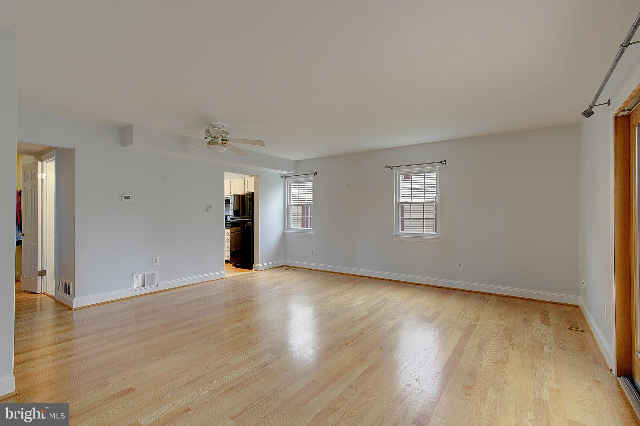 13 Mooring Point Ct