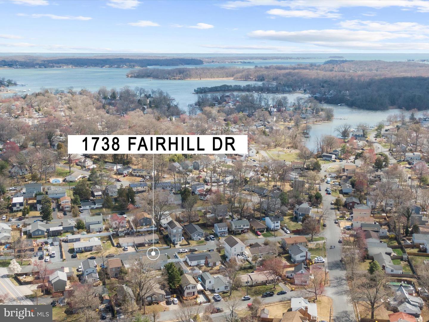 1738 Fairhill Dr