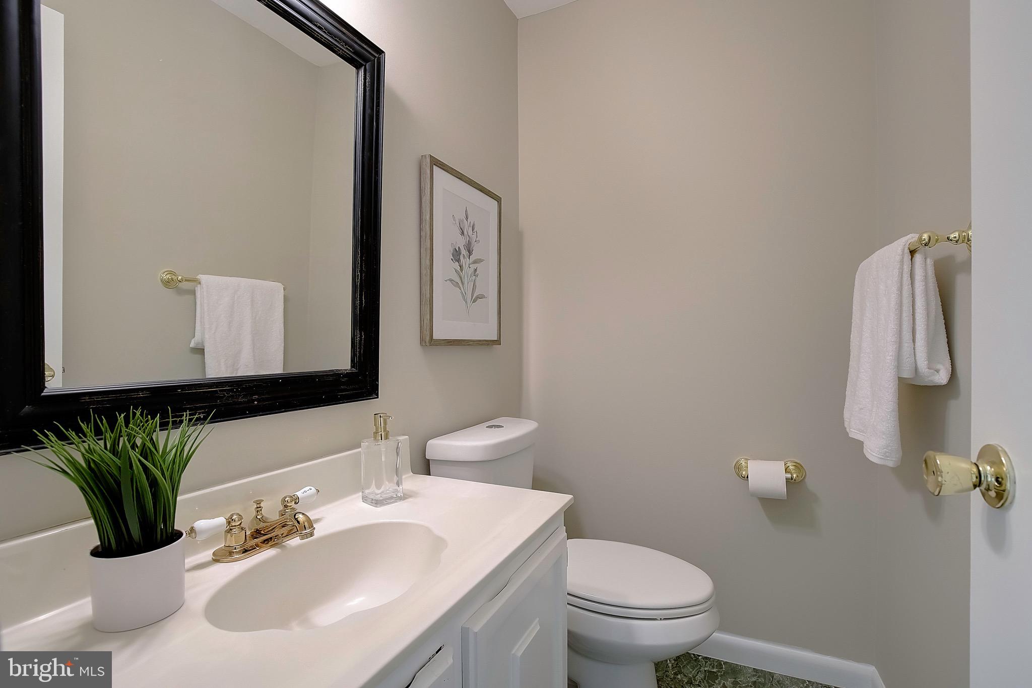 14 Fairhope Ct
