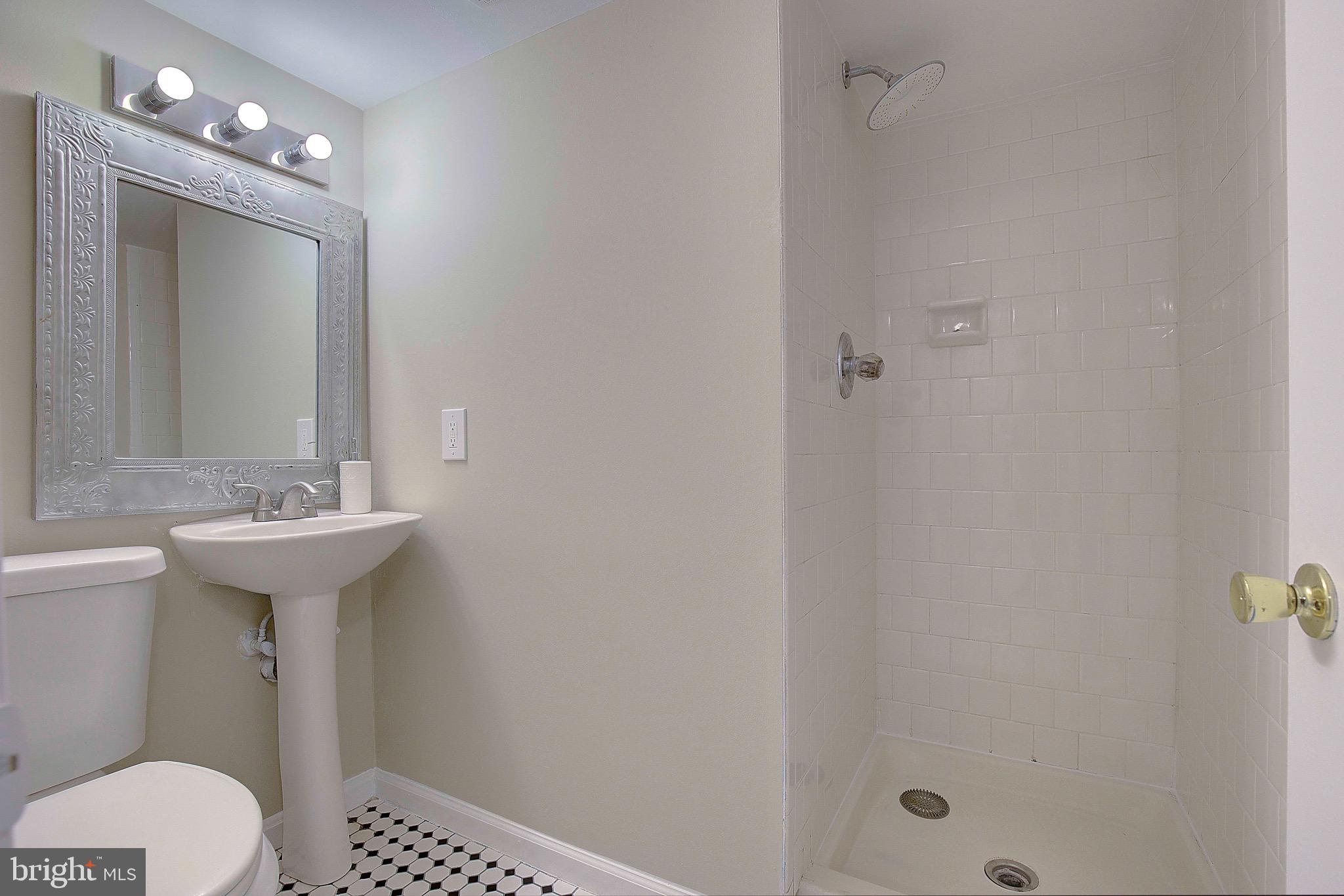14 Fairhope Ct