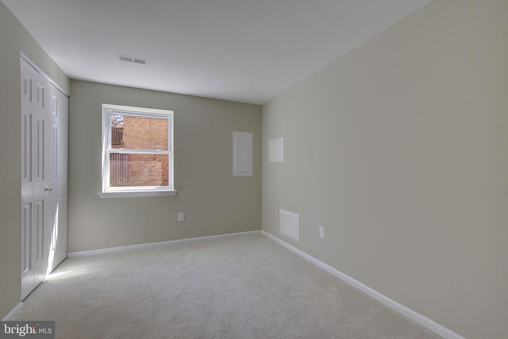 14 Fairhope Ct