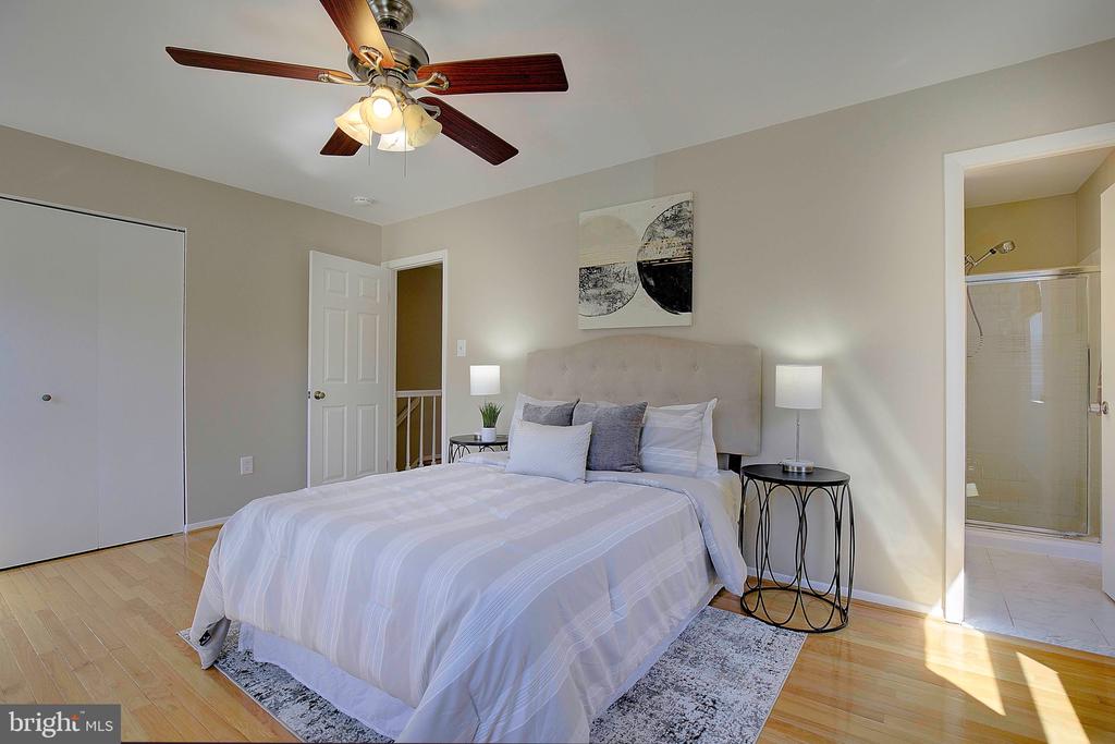 14 Fairhope Ct