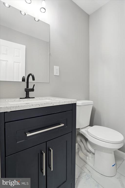 104 Queen Anne Rd