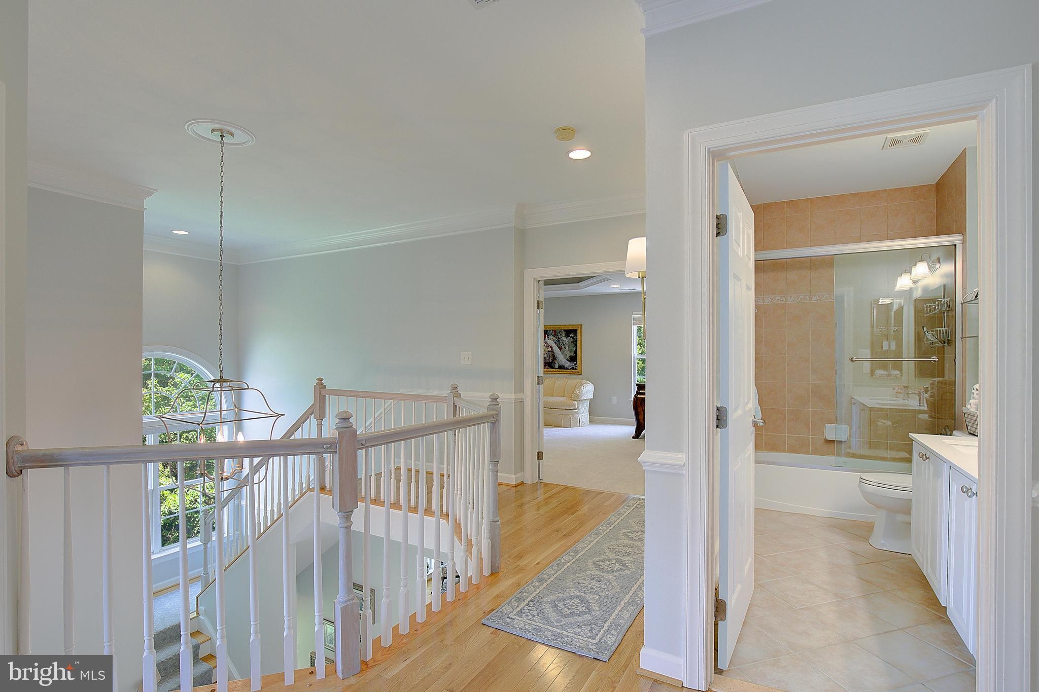 210 Bowen Ct