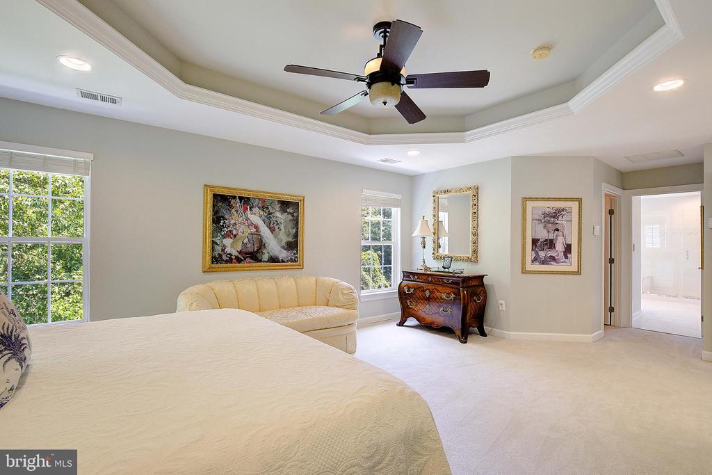 210 Bowen Ct