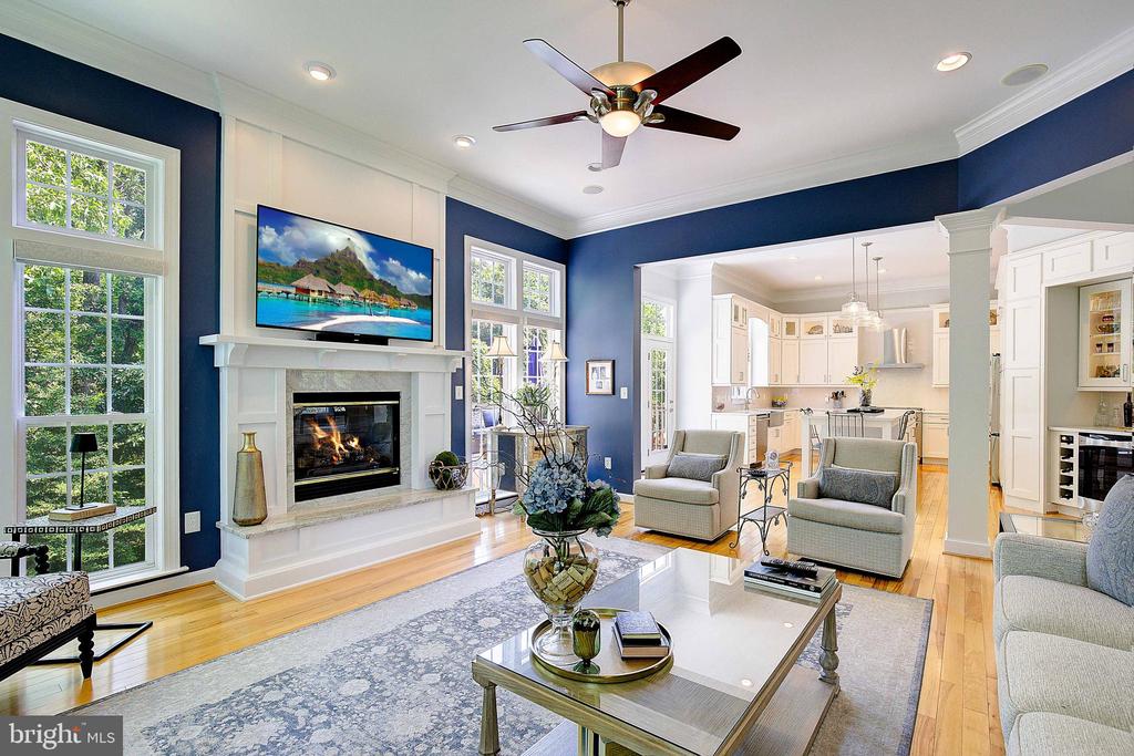 210 Bowen Ct