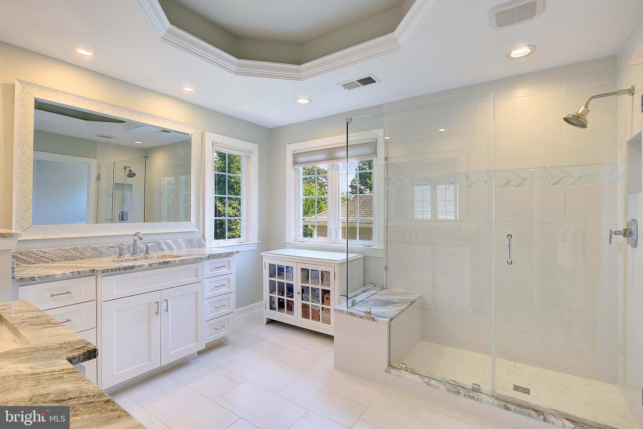 210 Bowen Ct