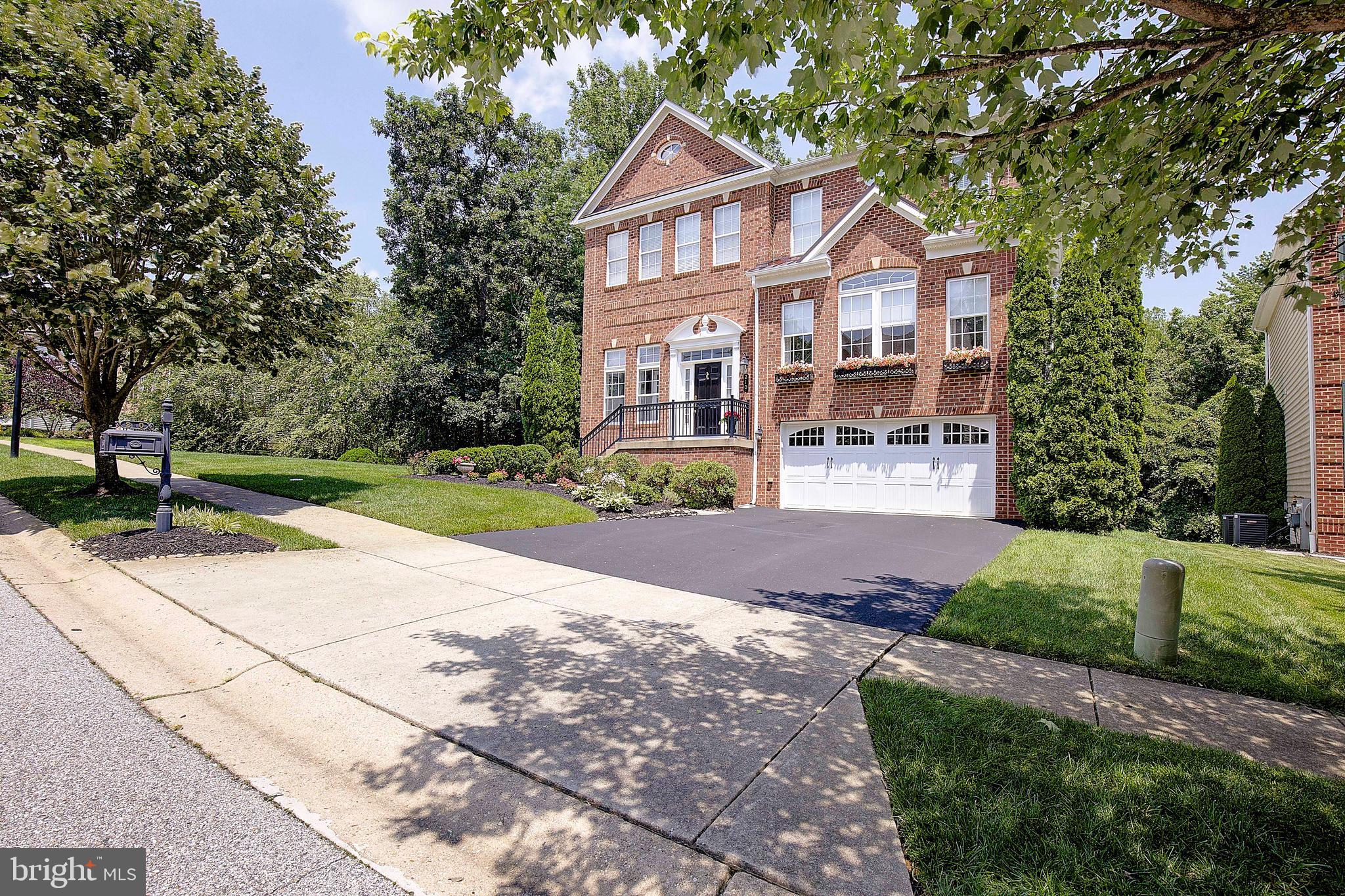 210 Bowen Ct