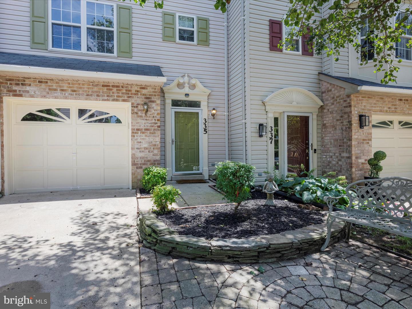335 Atwater Dr