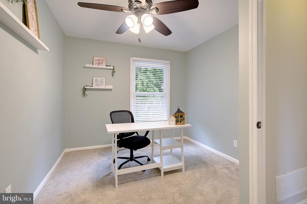 7656 Beth Noelle Ct
