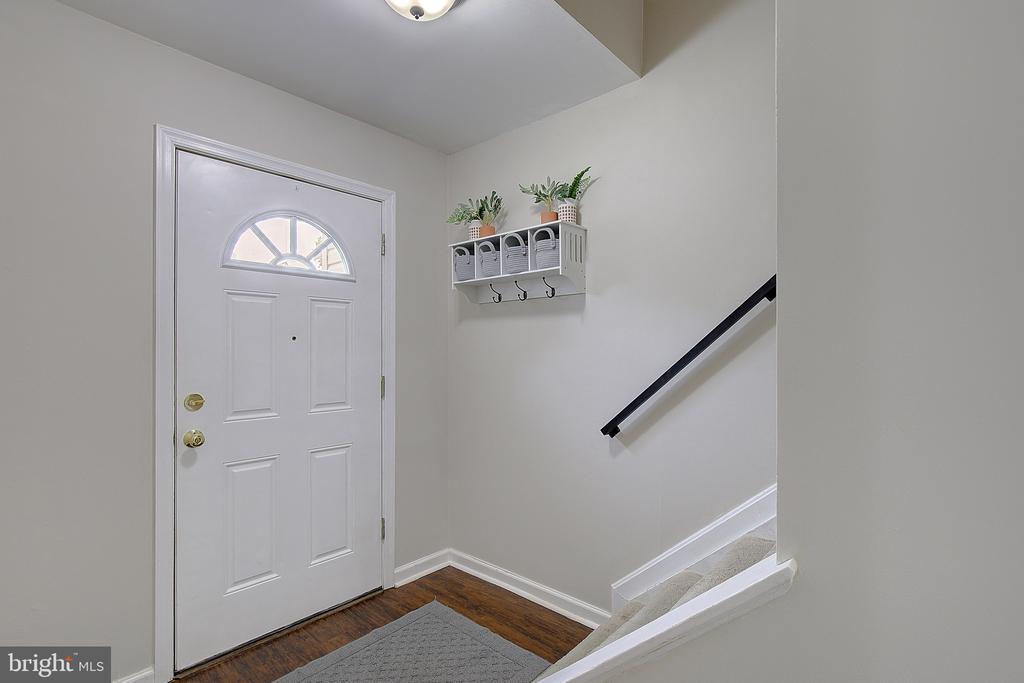 7656 Beth Noelle Ct