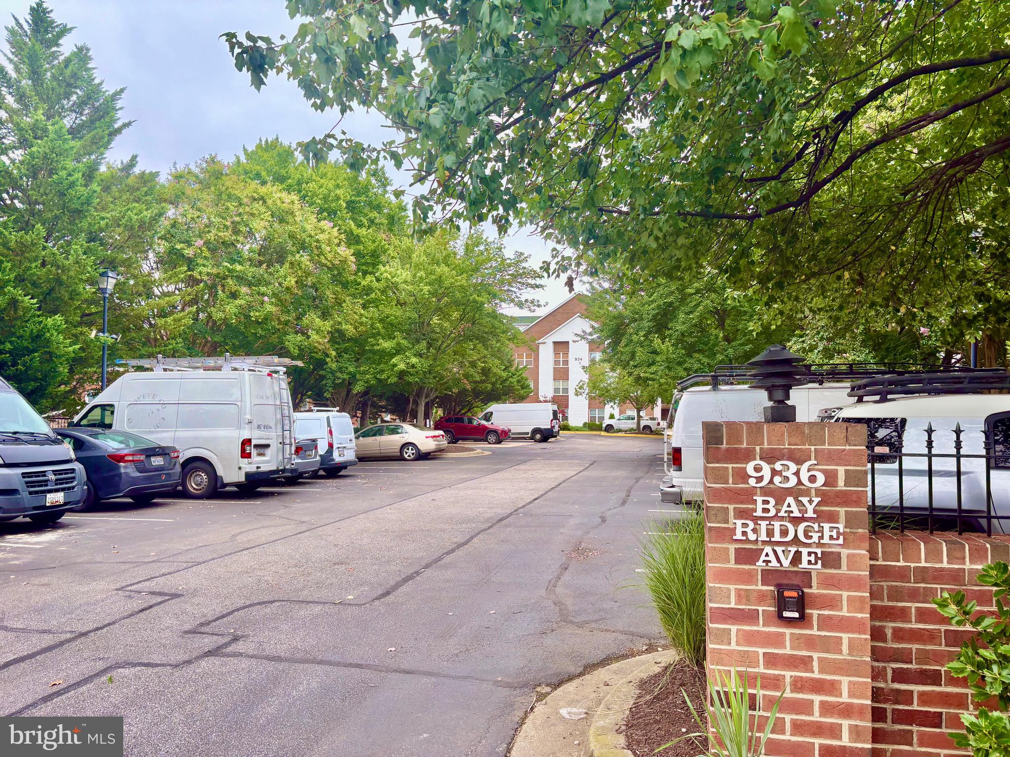 934 BAY RIDGE AVENUE 208