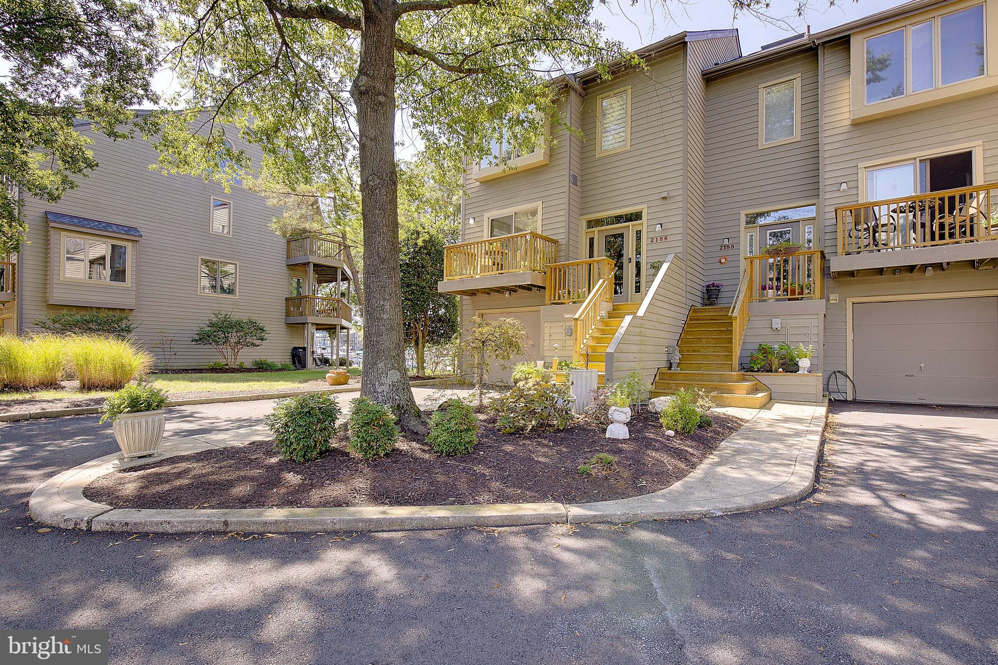 2186 CHESAPEAKE HARBOUR DRIVE