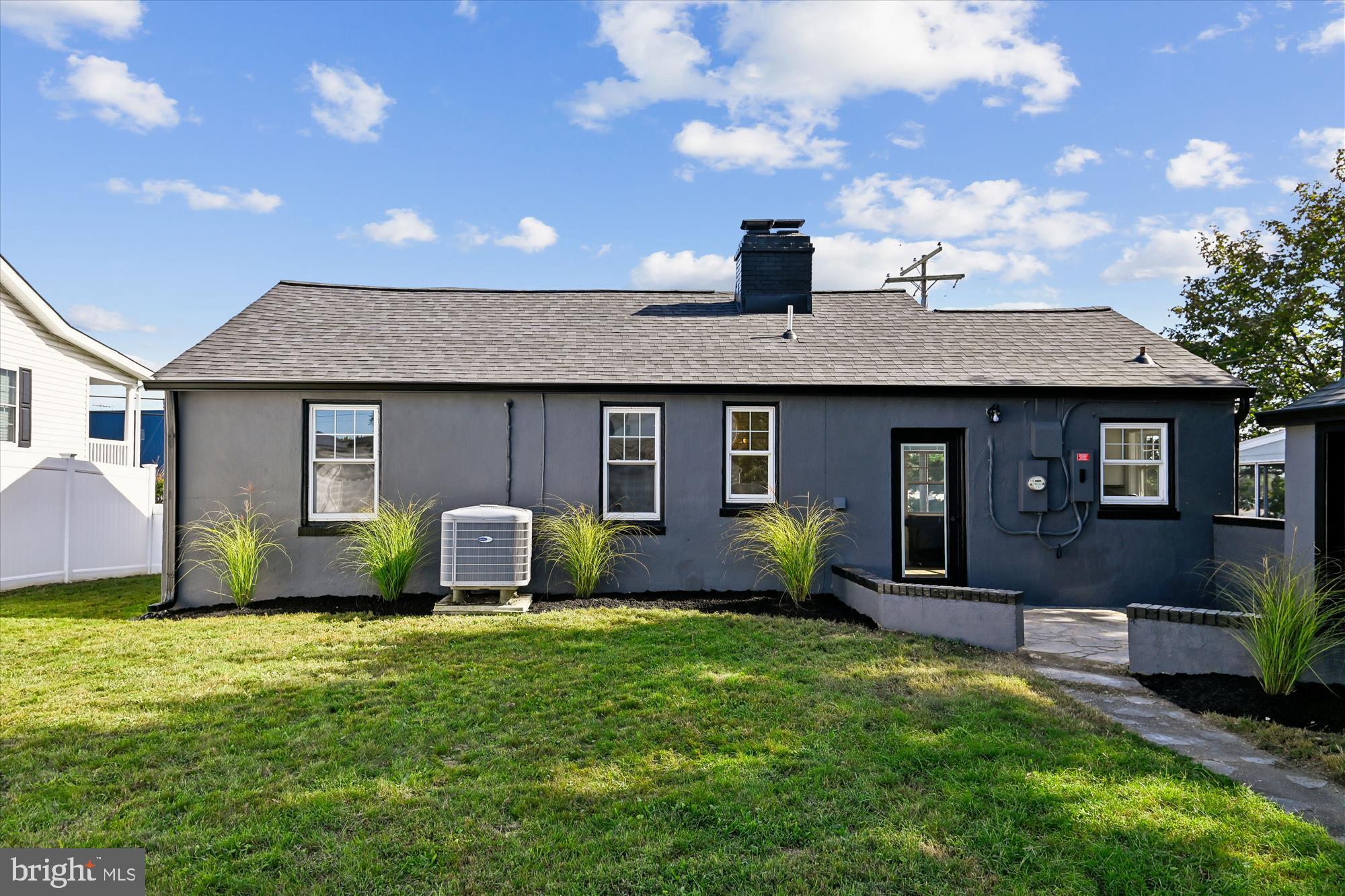 233 FARRAGUT ROAD