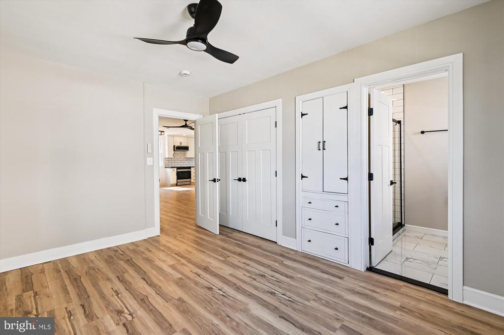 233 FARRAGUT ROAD