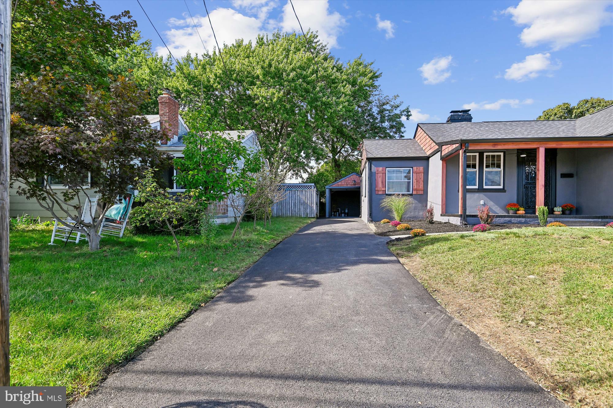 233 FARRAGUT ROAD