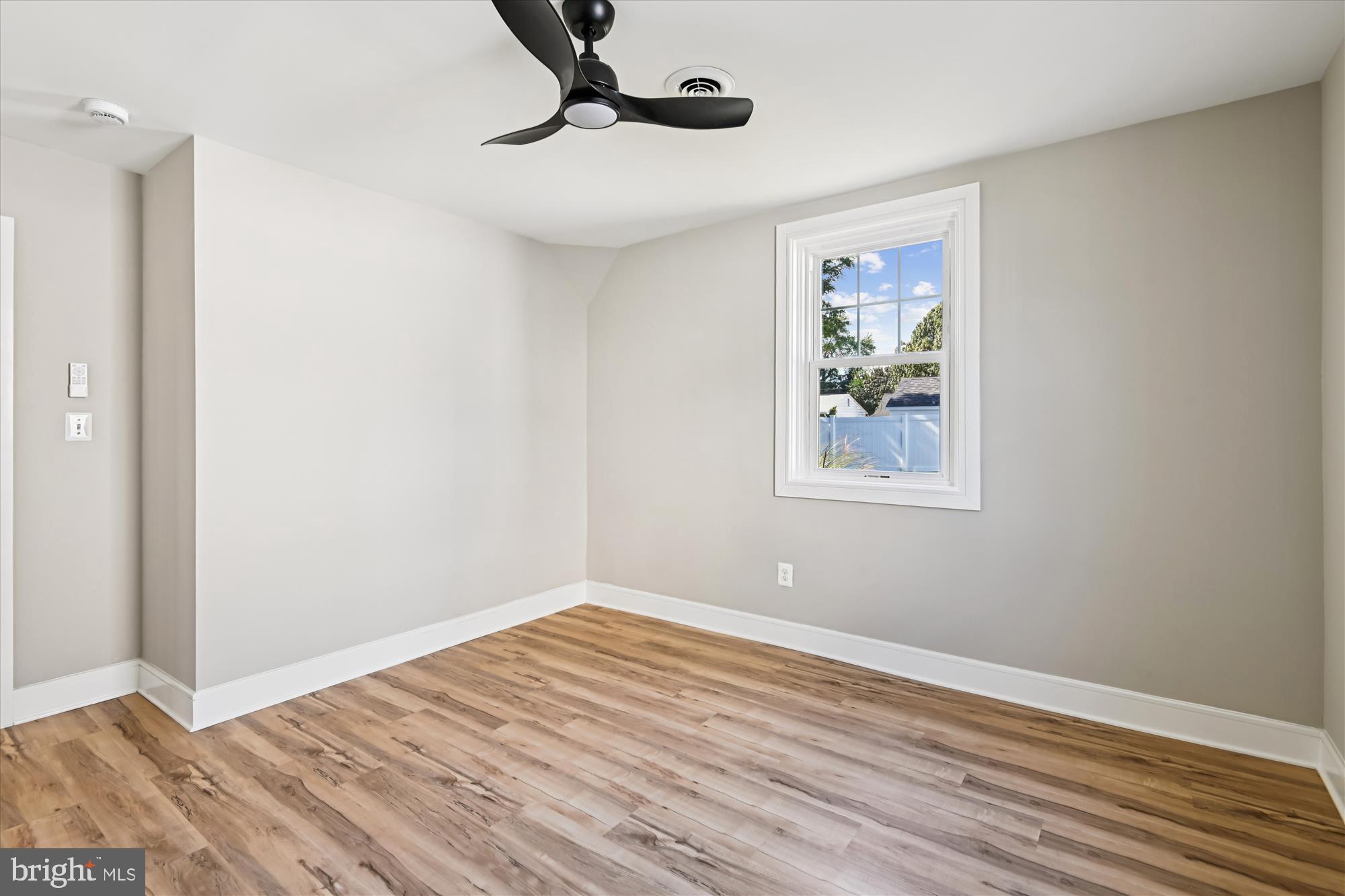 233 FARRAGUT ROAD