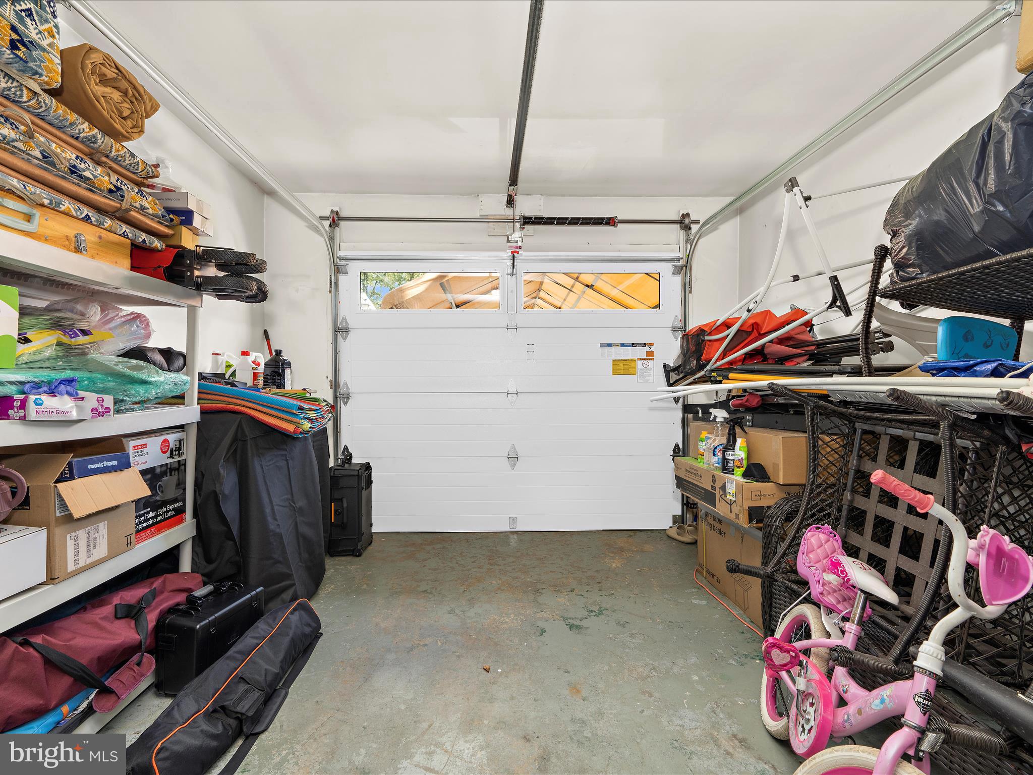936 AUTUMNWOOD DRIVE