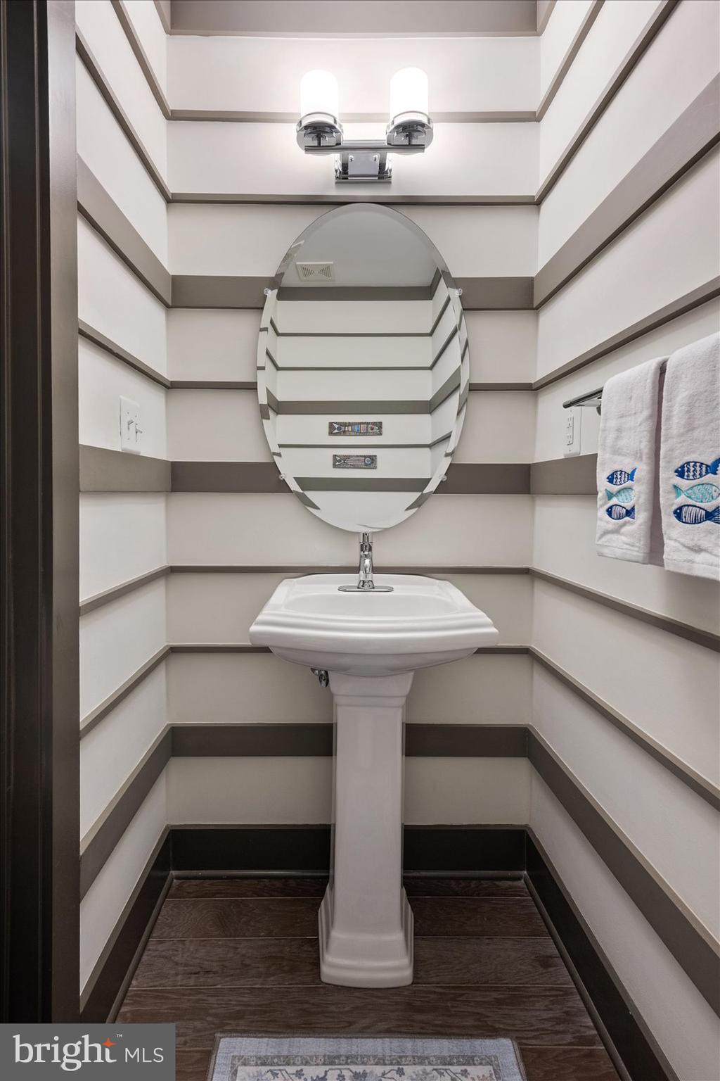 52 PRIMROSE HILL LANE