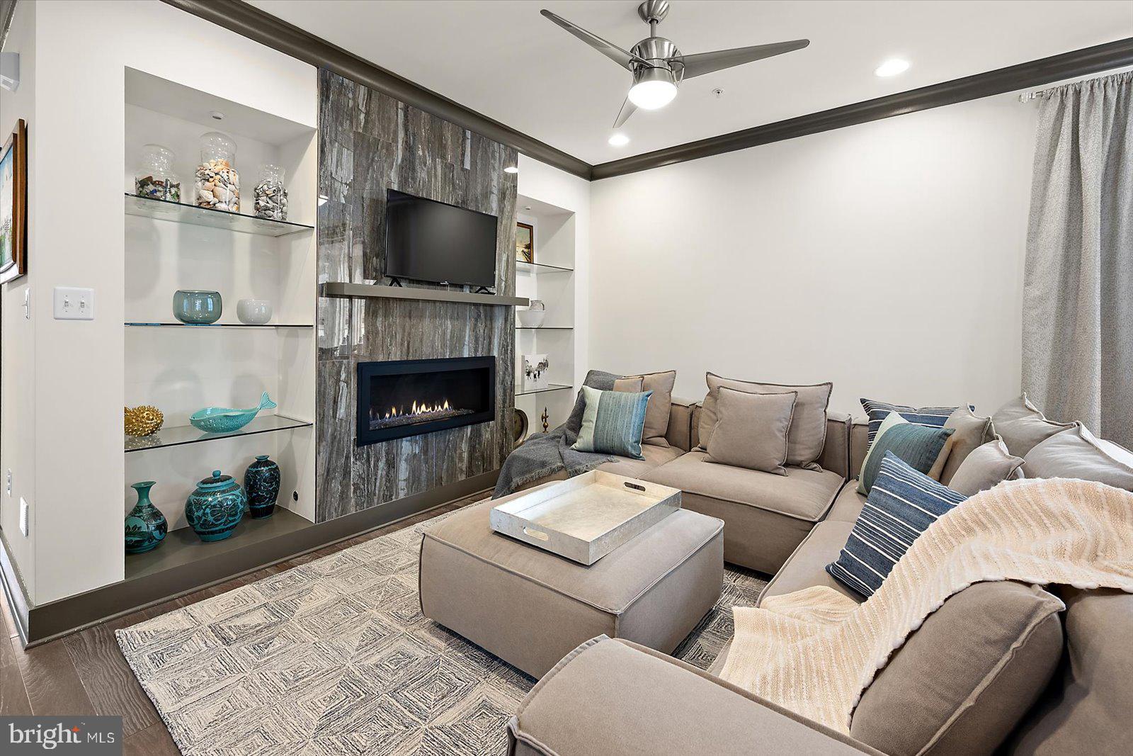 52 PRIMROSE HILL LANE