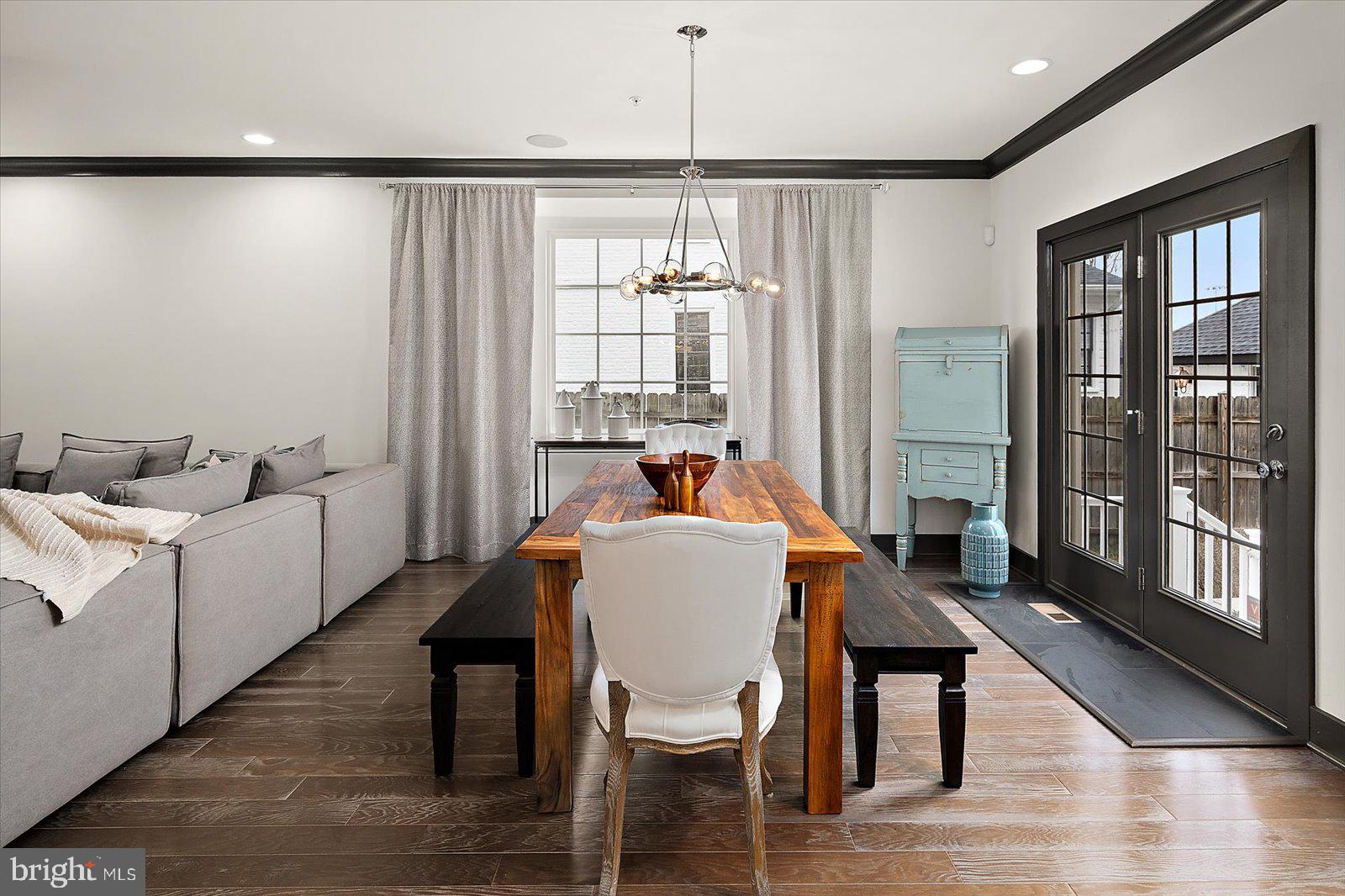 52 PRIMROSE HILL LANE