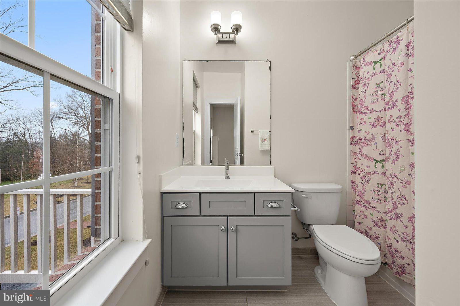 52 PRIMROSE HILL LANE