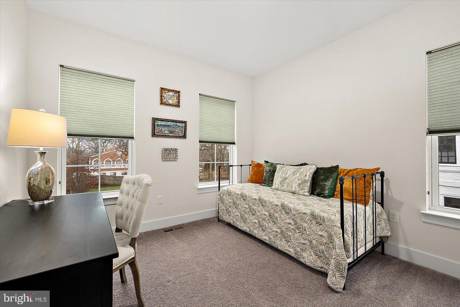 52 PRIMROSE HILL LANE