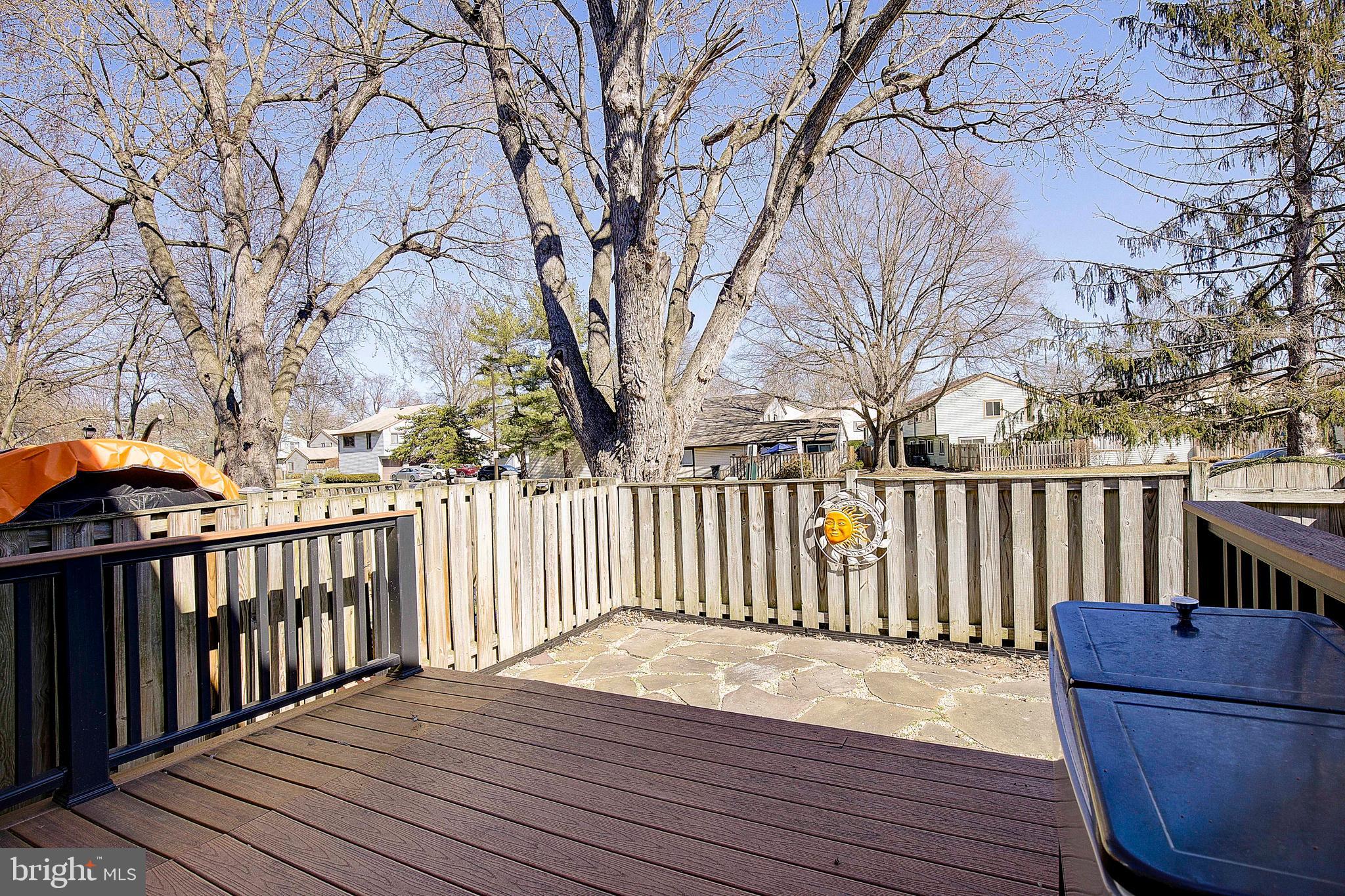 1710 ABERDEEN CIRCLE 10F