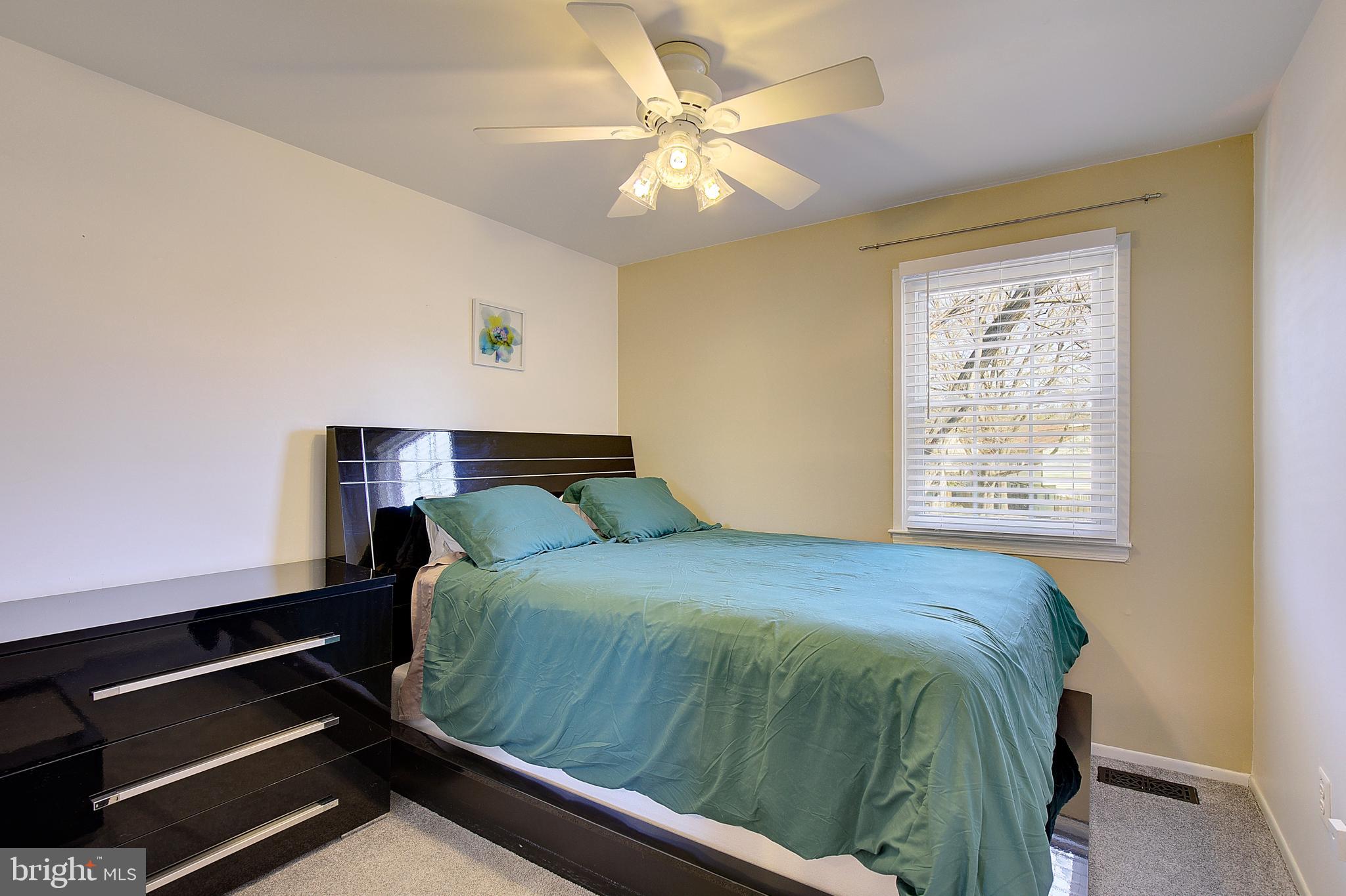 1710 ABERDEEN CIRCLE 10F