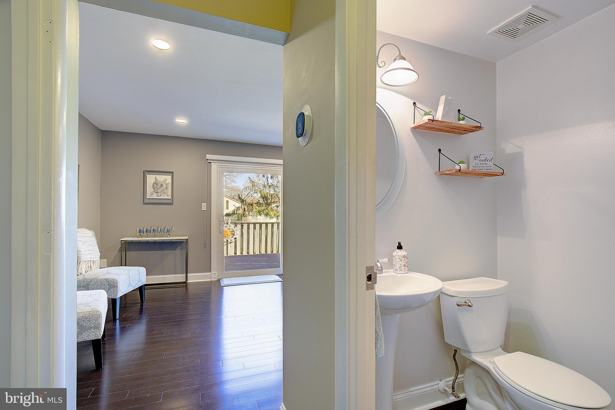 1710 ABERDEEN CIRCLE 10F