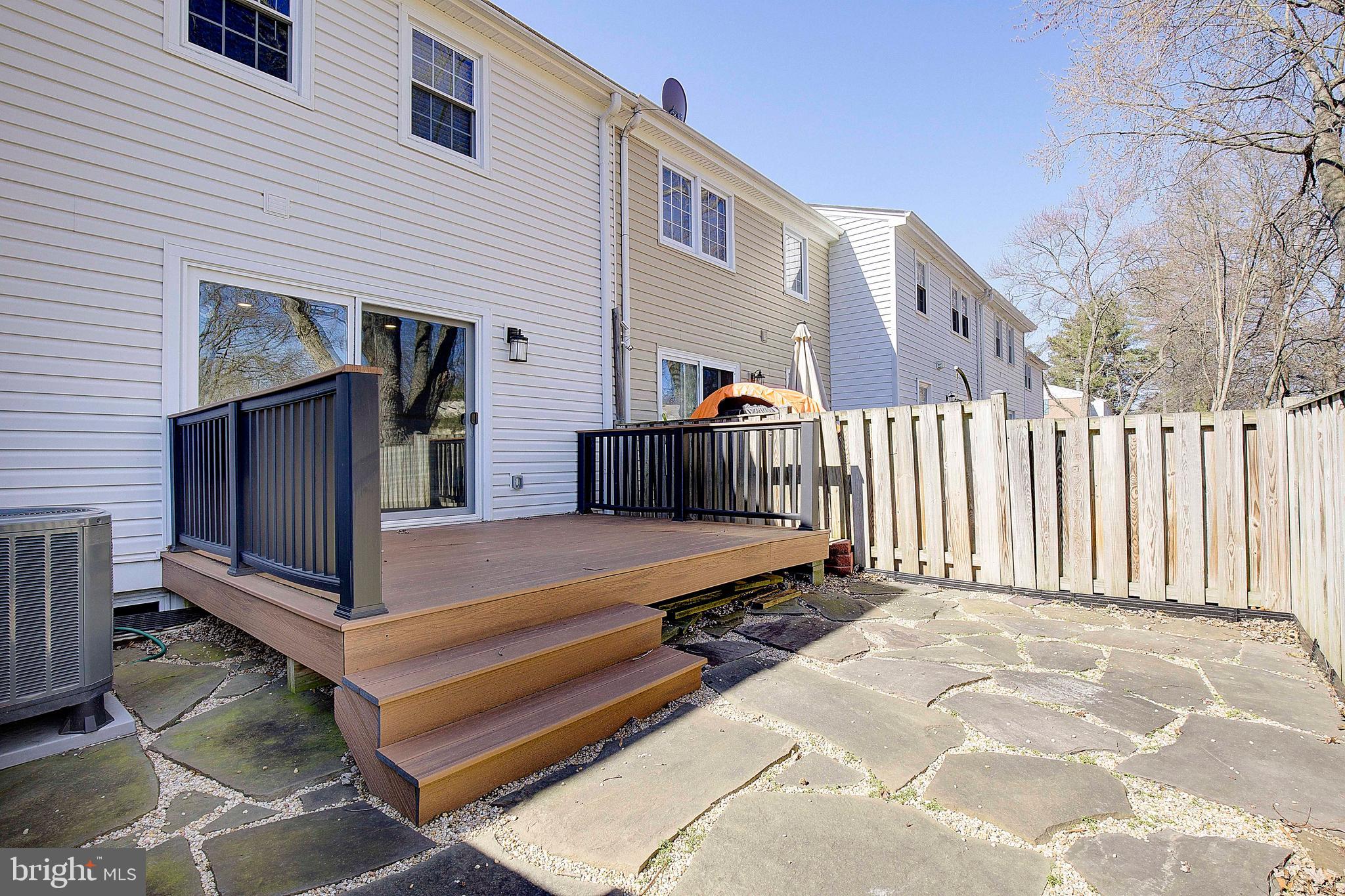 1710 ABERDEEN CIRCLE 10F