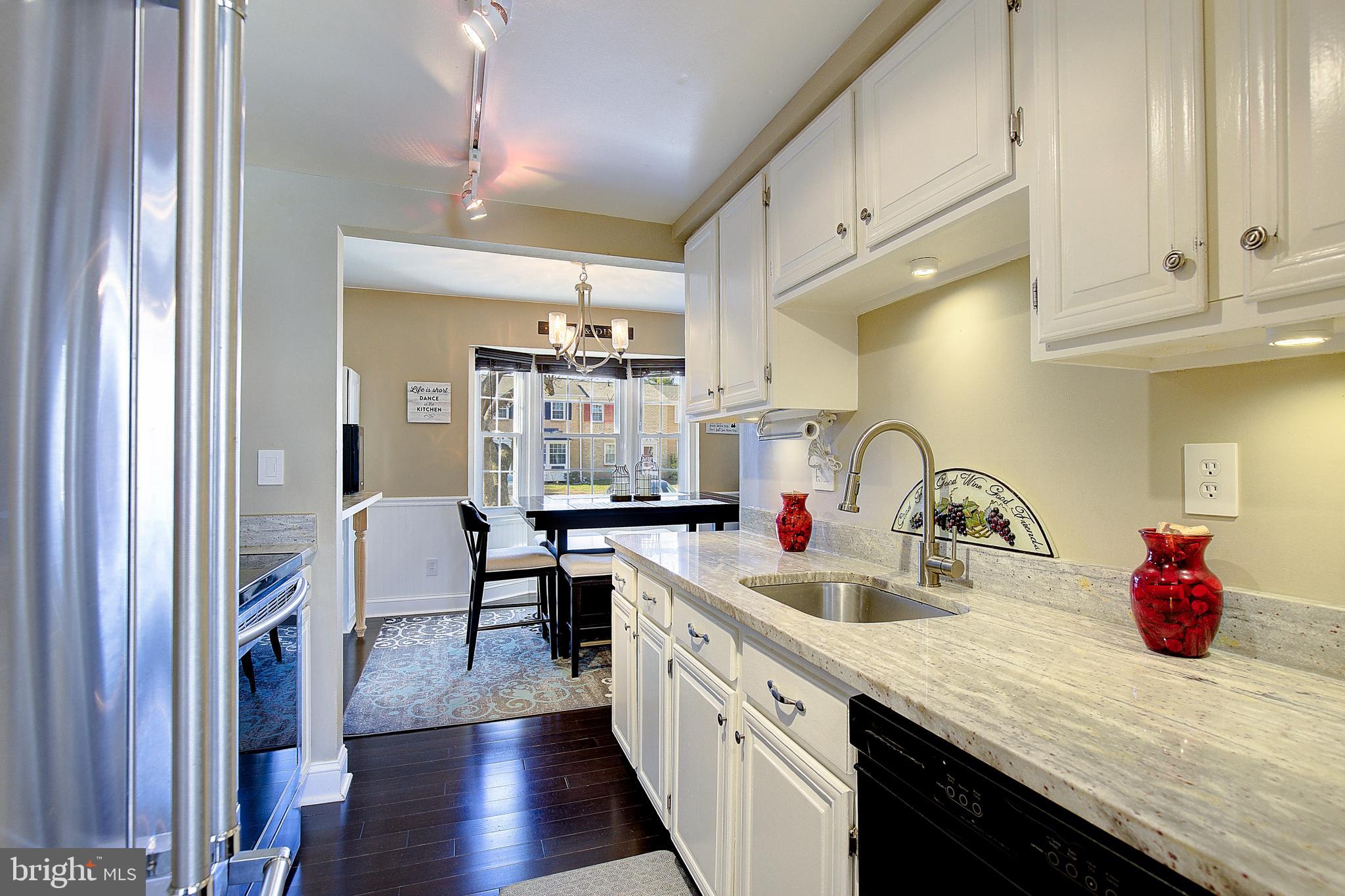 1710 ABERDEEN CIRCLE 10F