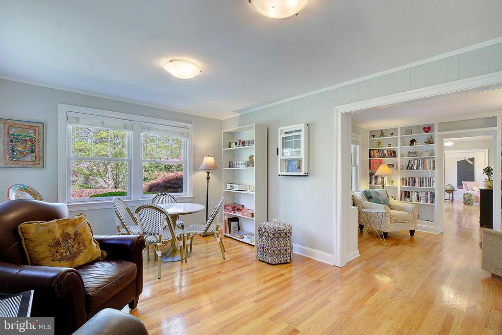 2 ISAACS STREET