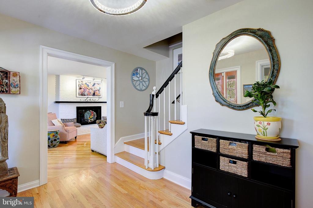2 ISAACS STREET