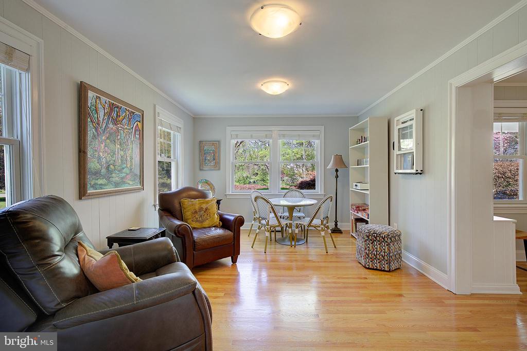 2 ISAACS STREET