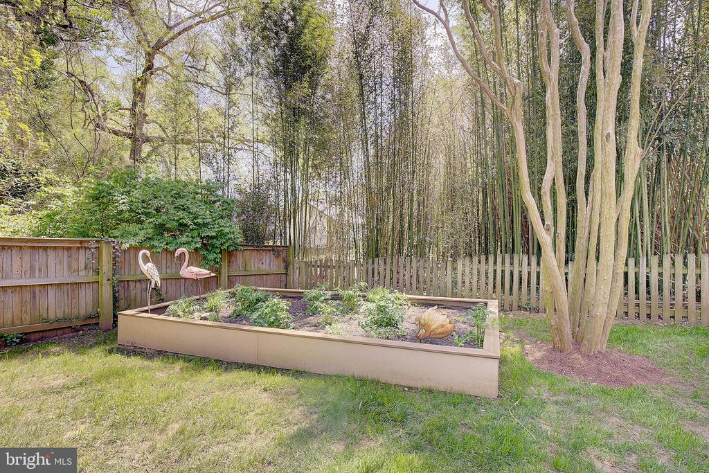 2 ISAACS STREET