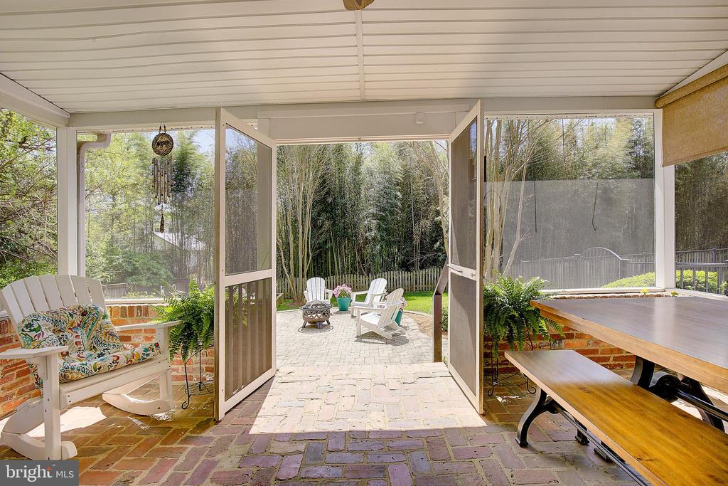 2 ISAACS STREET