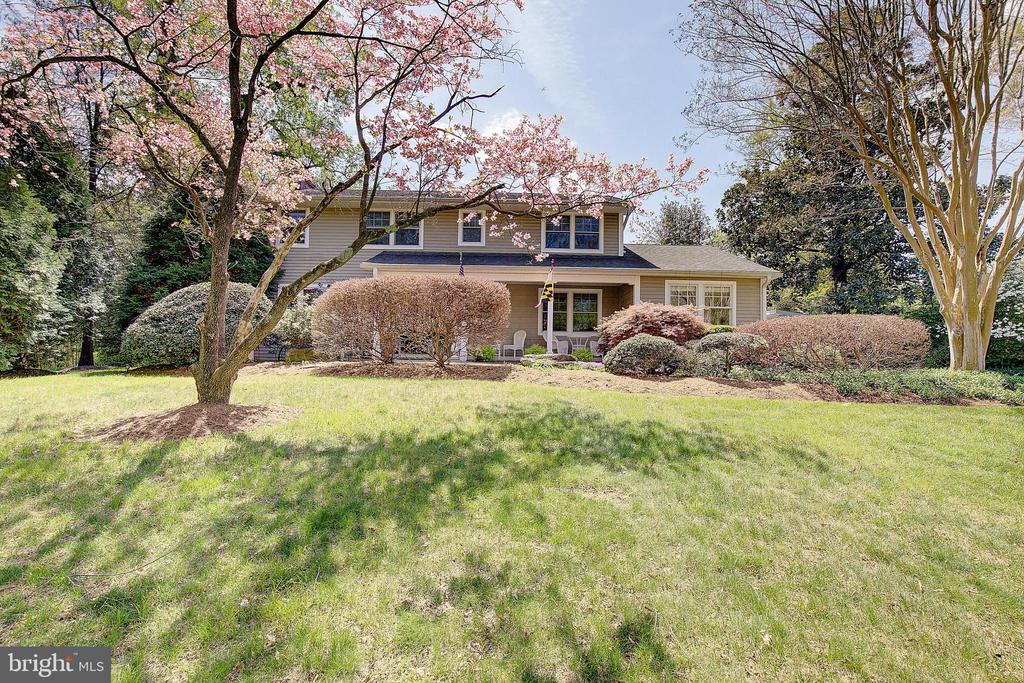 2 ISAACS STREET