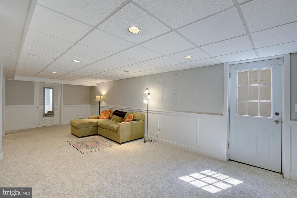 2 ISAACS STREET