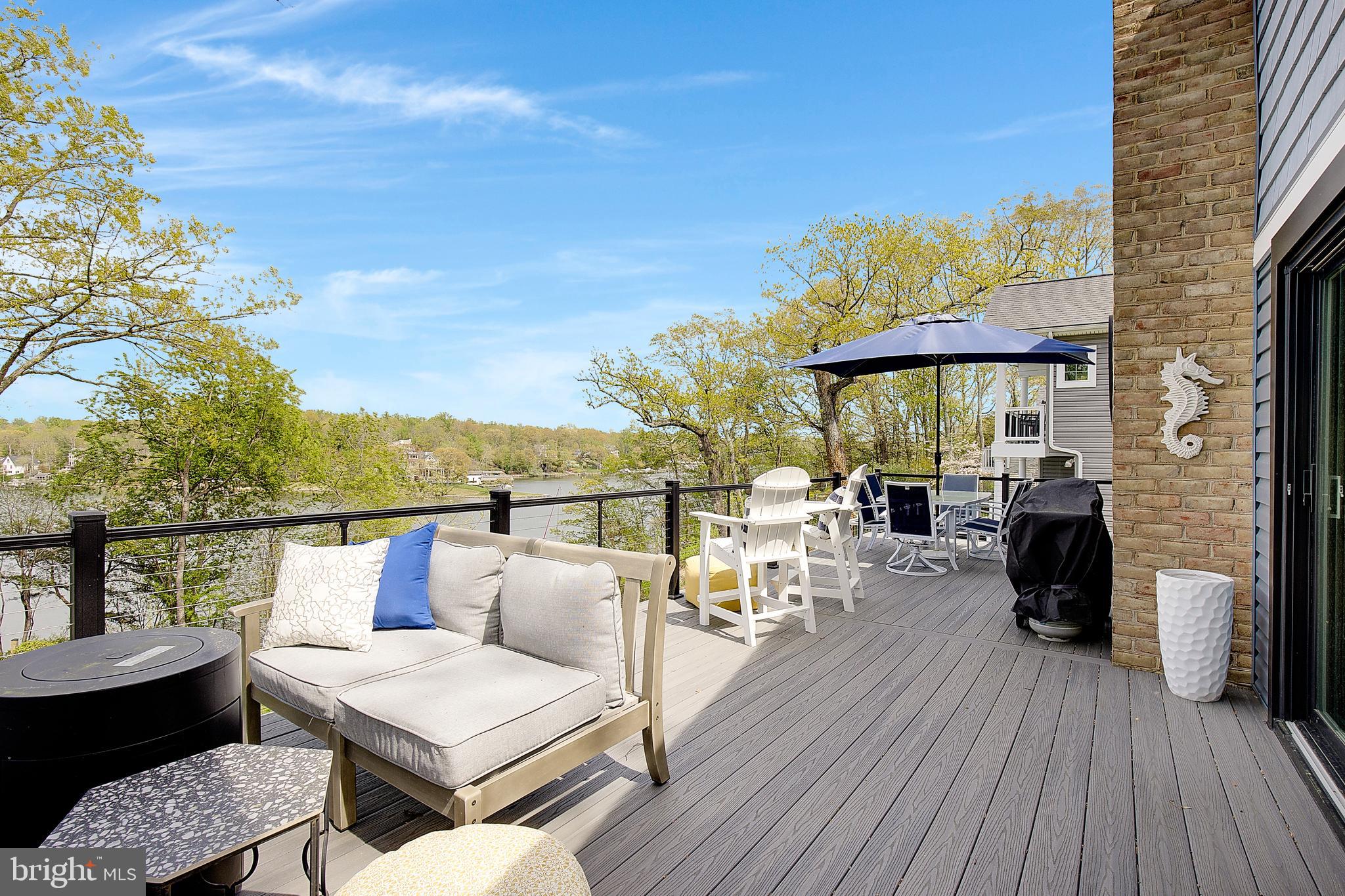 1164 OAK VIEW DRIVE