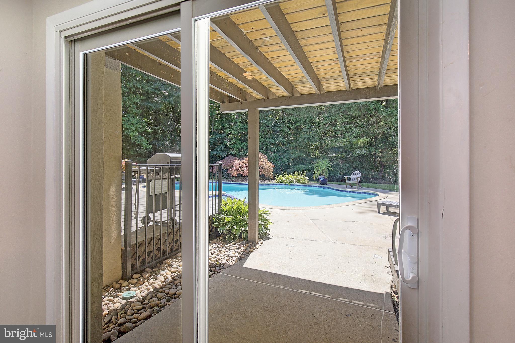 2190 HALLMARK COURT