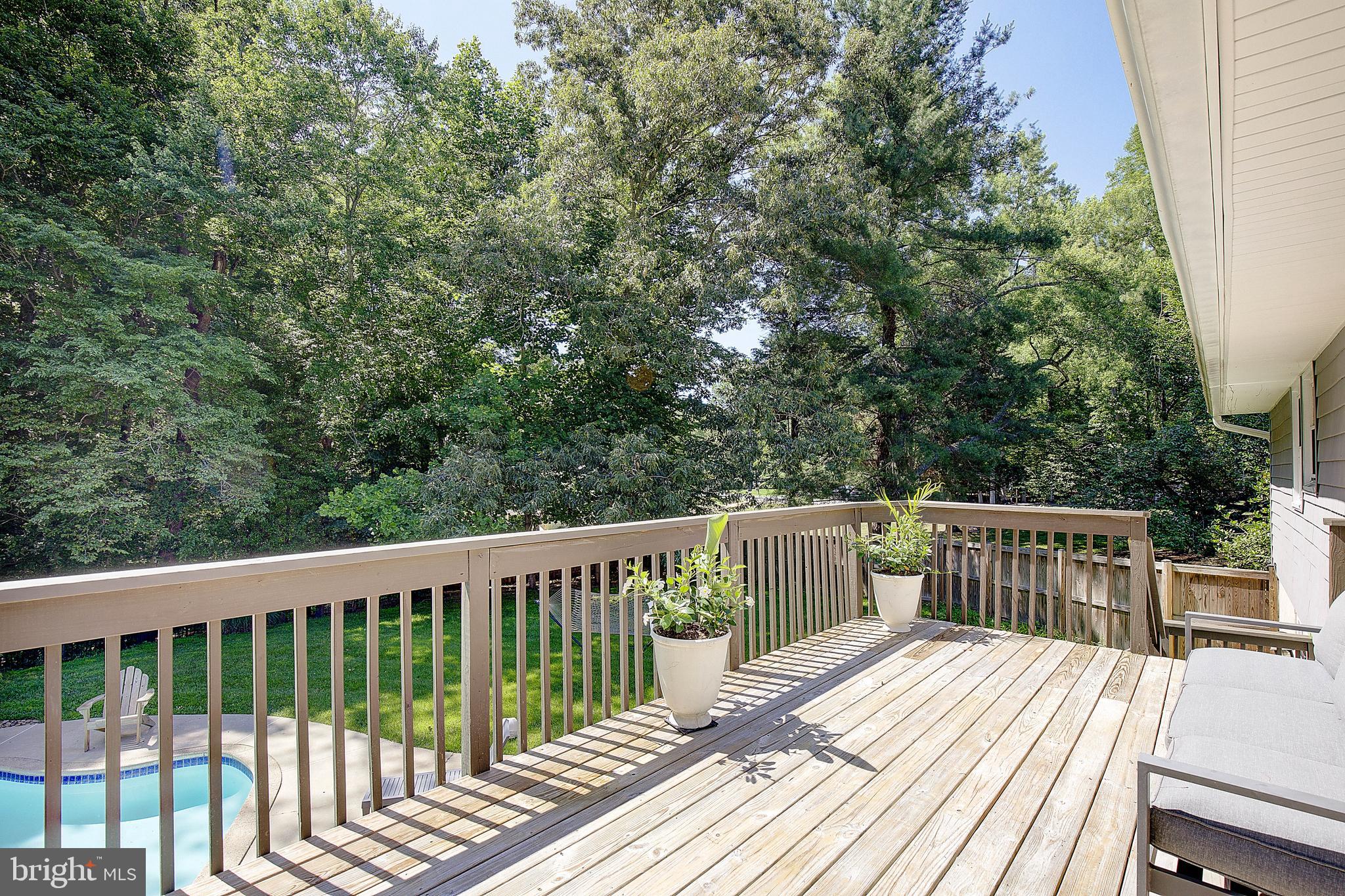 2190 HALLMARK COURT