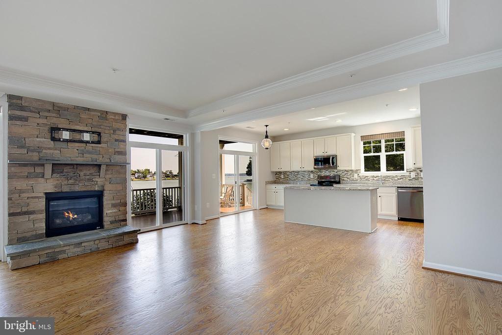 3956 HONEYSUCKLE DRIVE