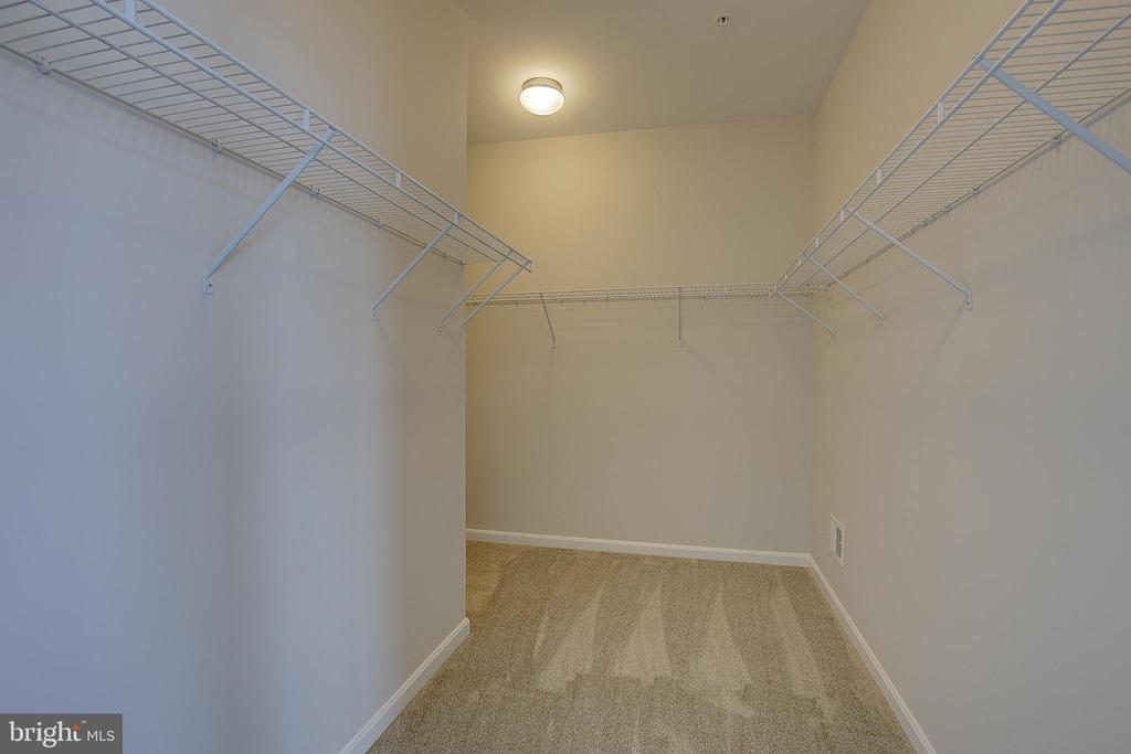 3956 HONEYSUCKLE DRIVE