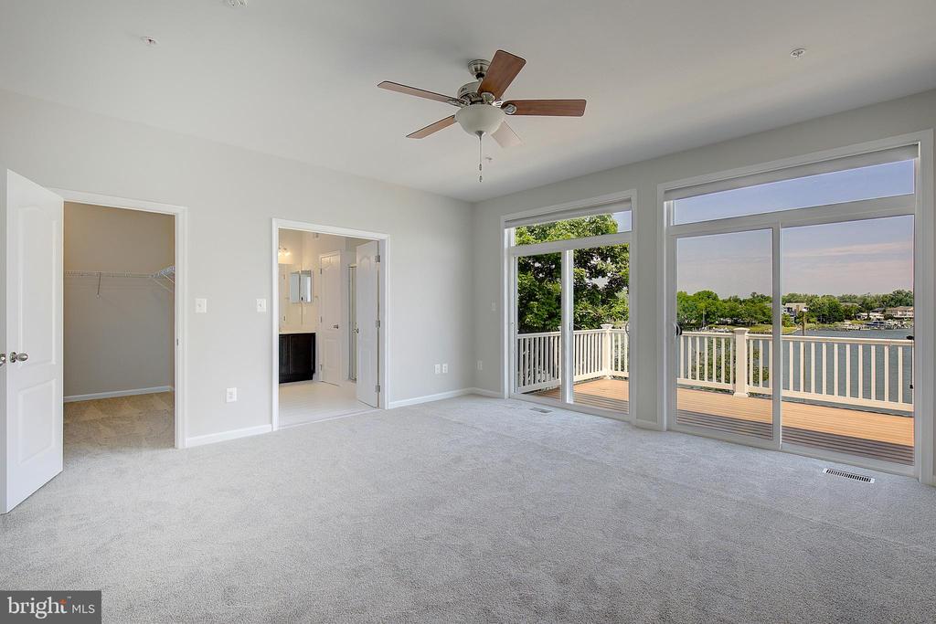 3956 HONEYSUCKLE DRIVE