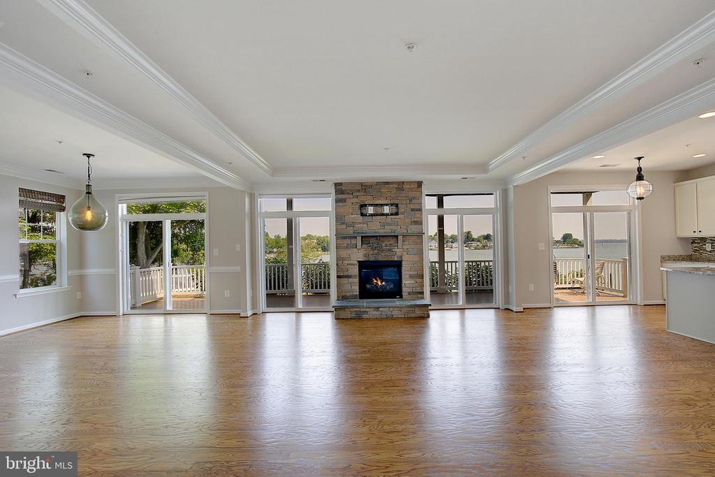 3956 HONEYSUCKLE DRIVE