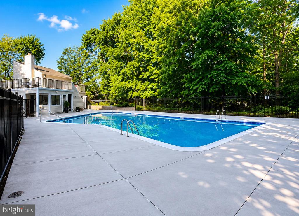 1240 GEMINI DRIVE Unit: 85