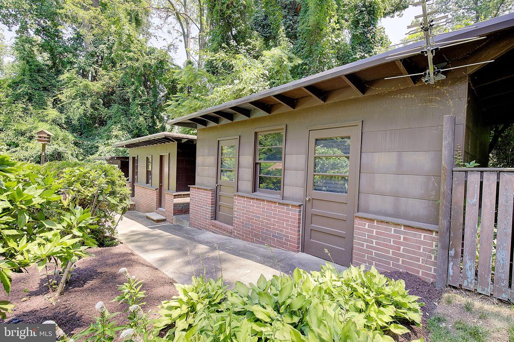1169 LATROBE DRIVE