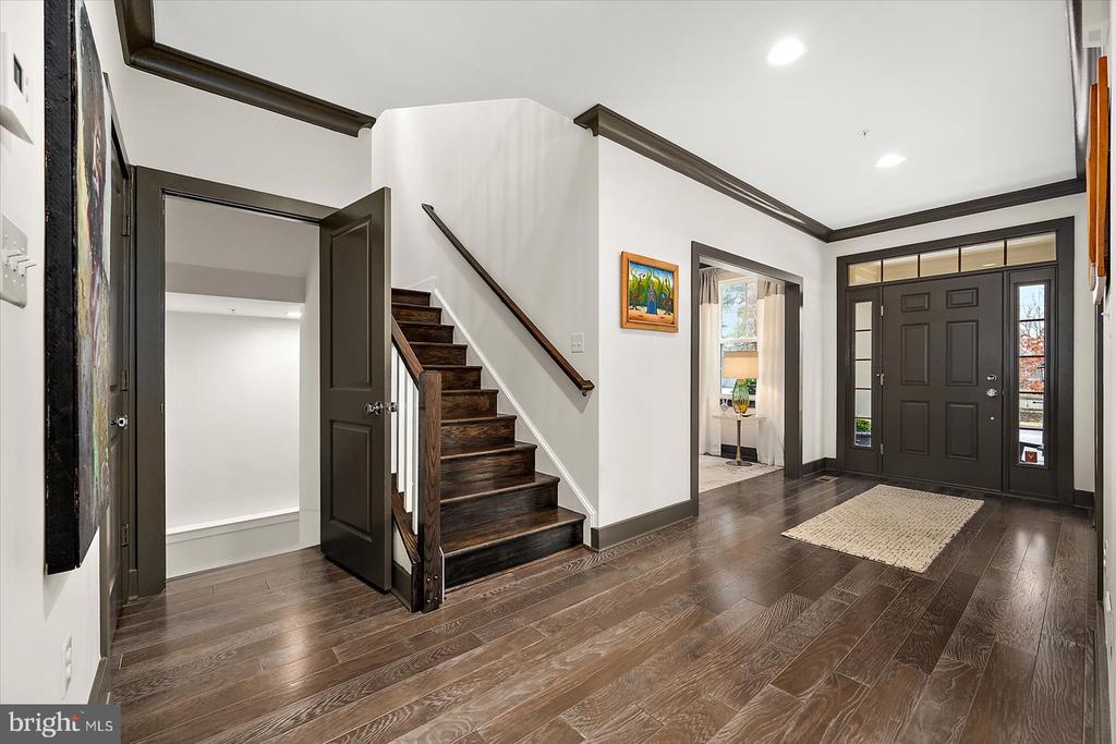 52 PRIMROSE HILL LANE